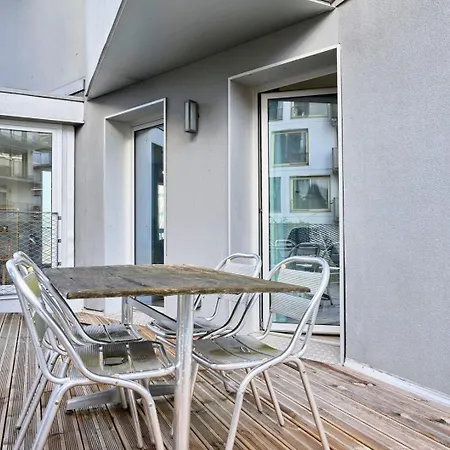 Proche Metro & 2 Balcons + Parking * ليل